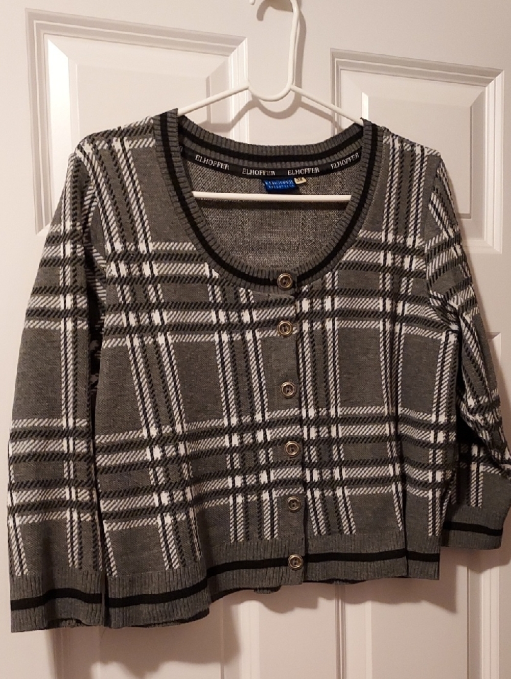 Elhoffer Gray Plaid Button-Front Women's Sweater